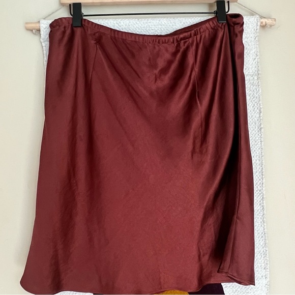 Madewell Brown Satin Skirt - Picture 5 of 10